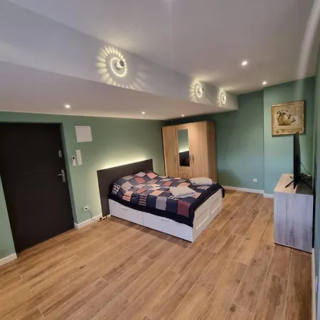 Megi Kruszyn (Boleslawiec)